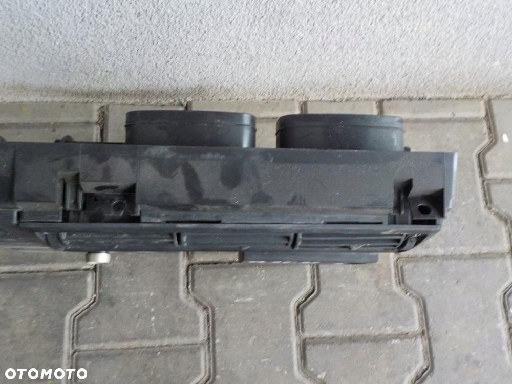 VW T4 96-98 PLASTIK DESKI KONSOLA ŚRODKOWA - 3