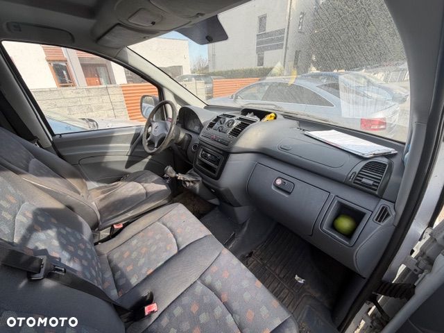 Mercedes-Benz Cargo - 19