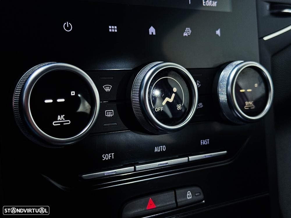 Renault Mégane 1.6 Plug-In Limited - 48