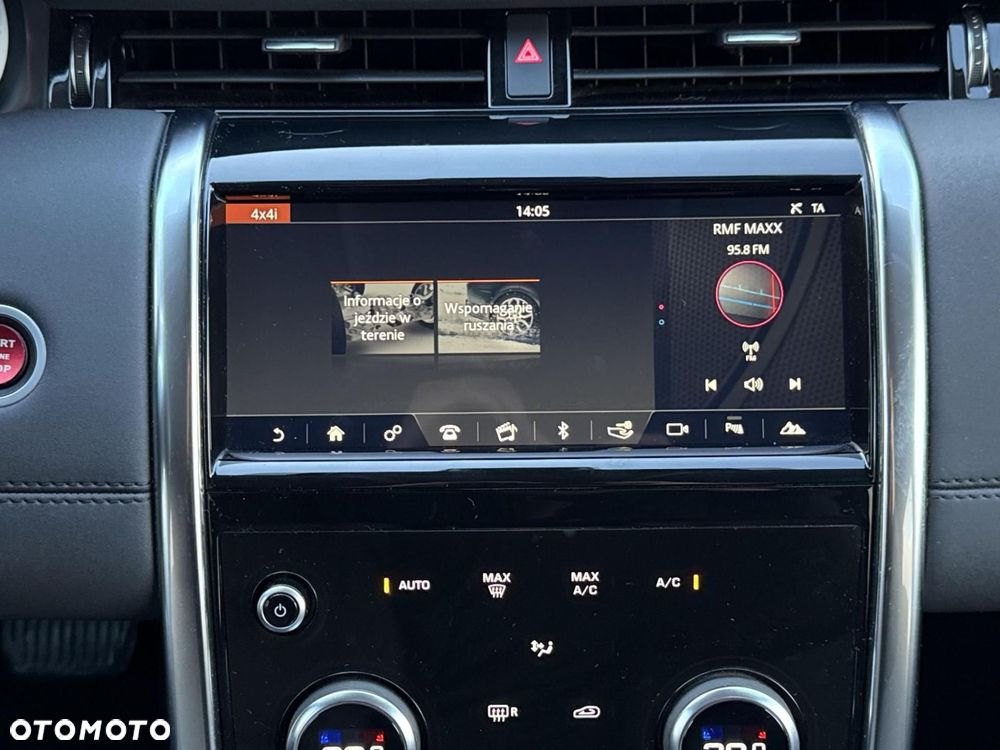 Land Rover Discovery Sport - 25