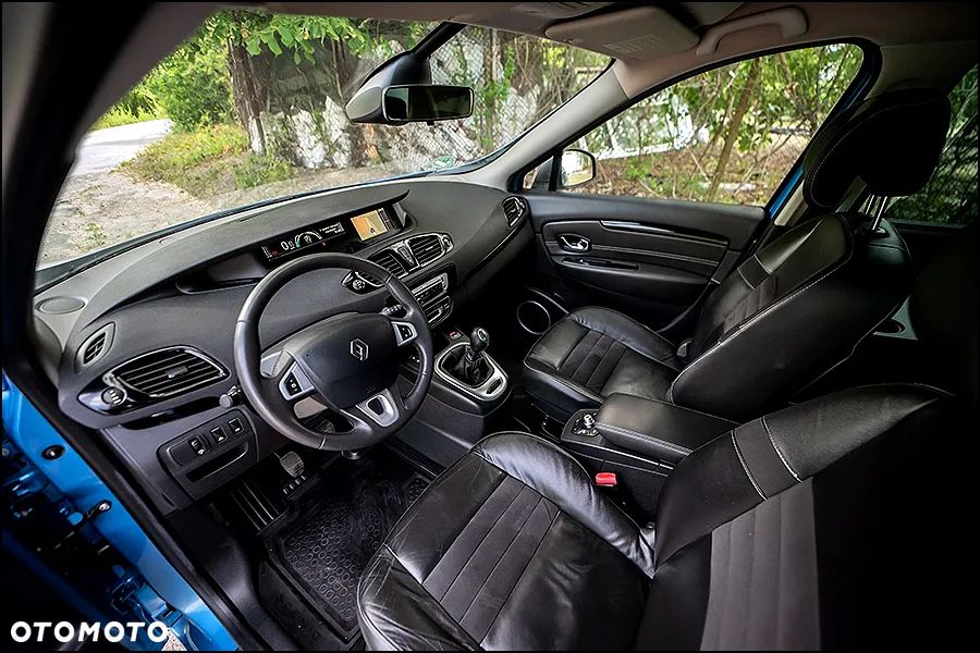 Renault Scenic - 6