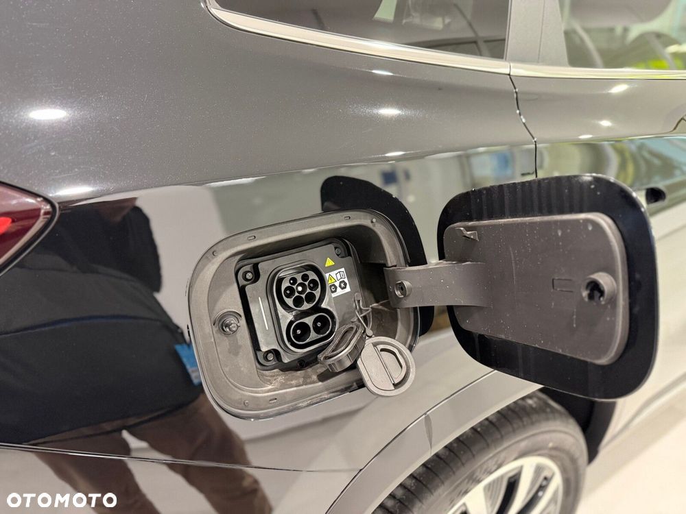Chery Tiggo 8 1.5 T-GDI Super Hybrid Comfort DCT - 24