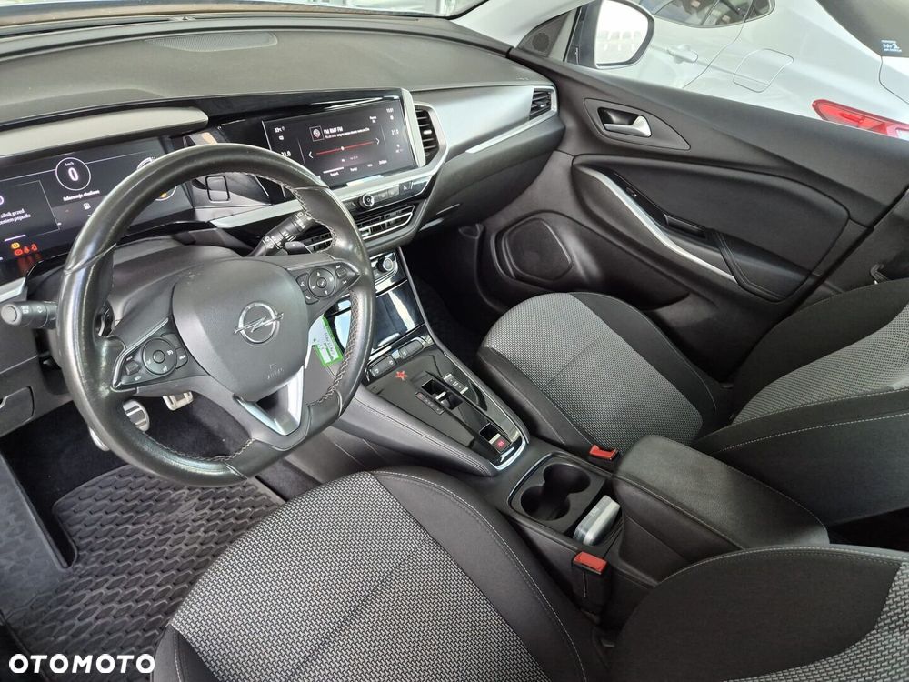 Opel Grandland 1.2 T Edition S&S - 8