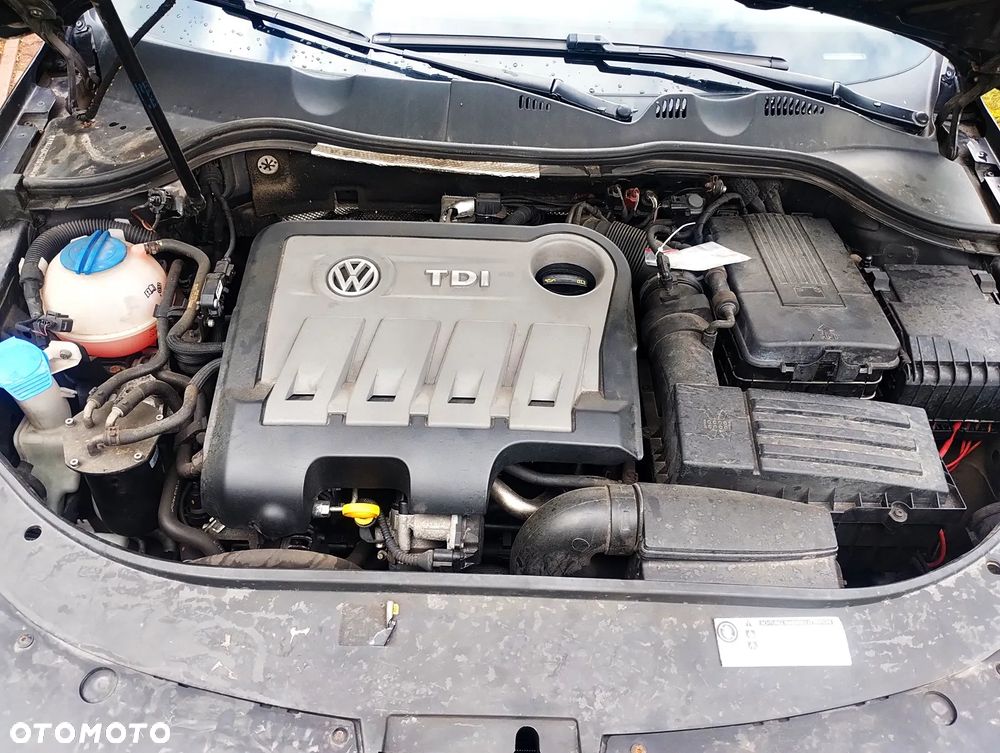Volkswagen Passat - 18