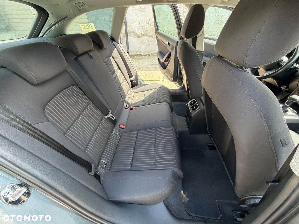 Audi A4 Avant - 10