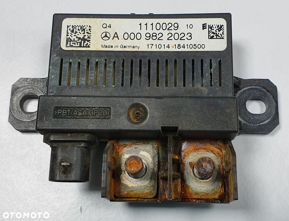 MODUŁ AKUMULATORA MERCEDES W212 A0009822023 - 1