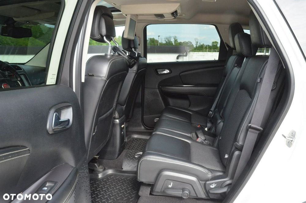 Fiat Freemont 2.0 Multijet 16V DPF Automatik Allrad Cross - 37