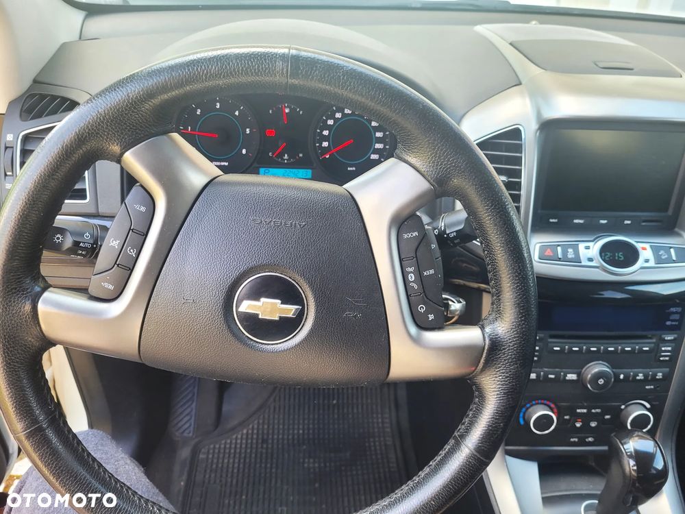 Chevrolet Captiva 2.2 D LTZ - 9