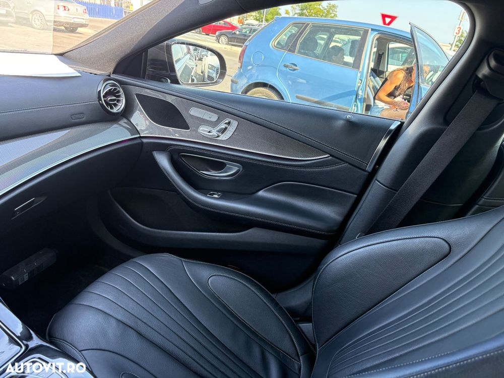 Mercedes-Benz CLS 350 d 4MATIC Aut - 12