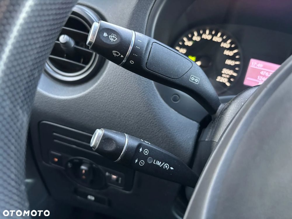 Mercedes-Benz Vito - 35