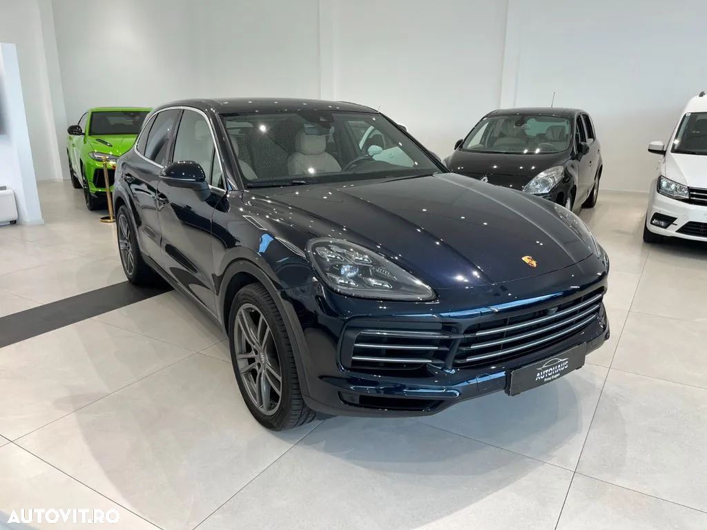 Porsche Cayenne Standard - 1