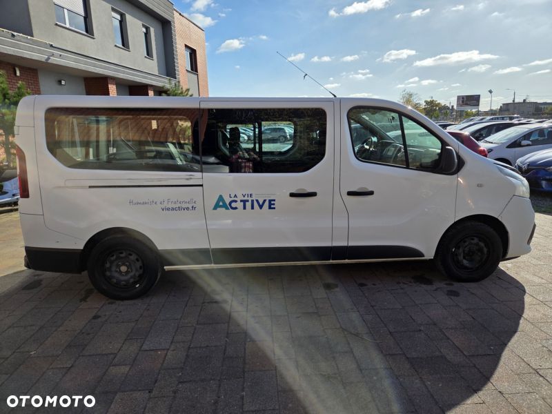 Renault Trafic 2017 photo 5
