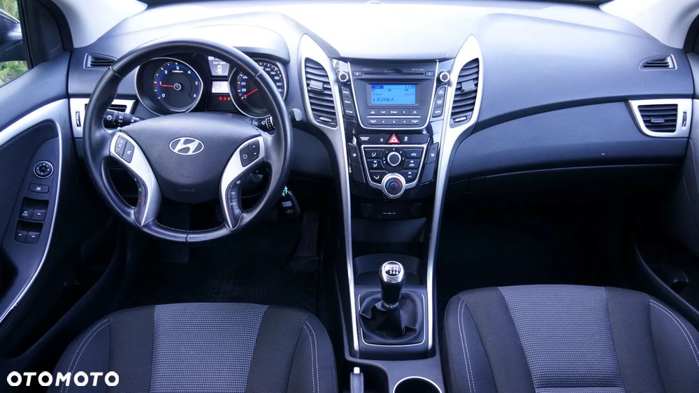 Hyundai i30 1.4 CRDi Advantage - 9