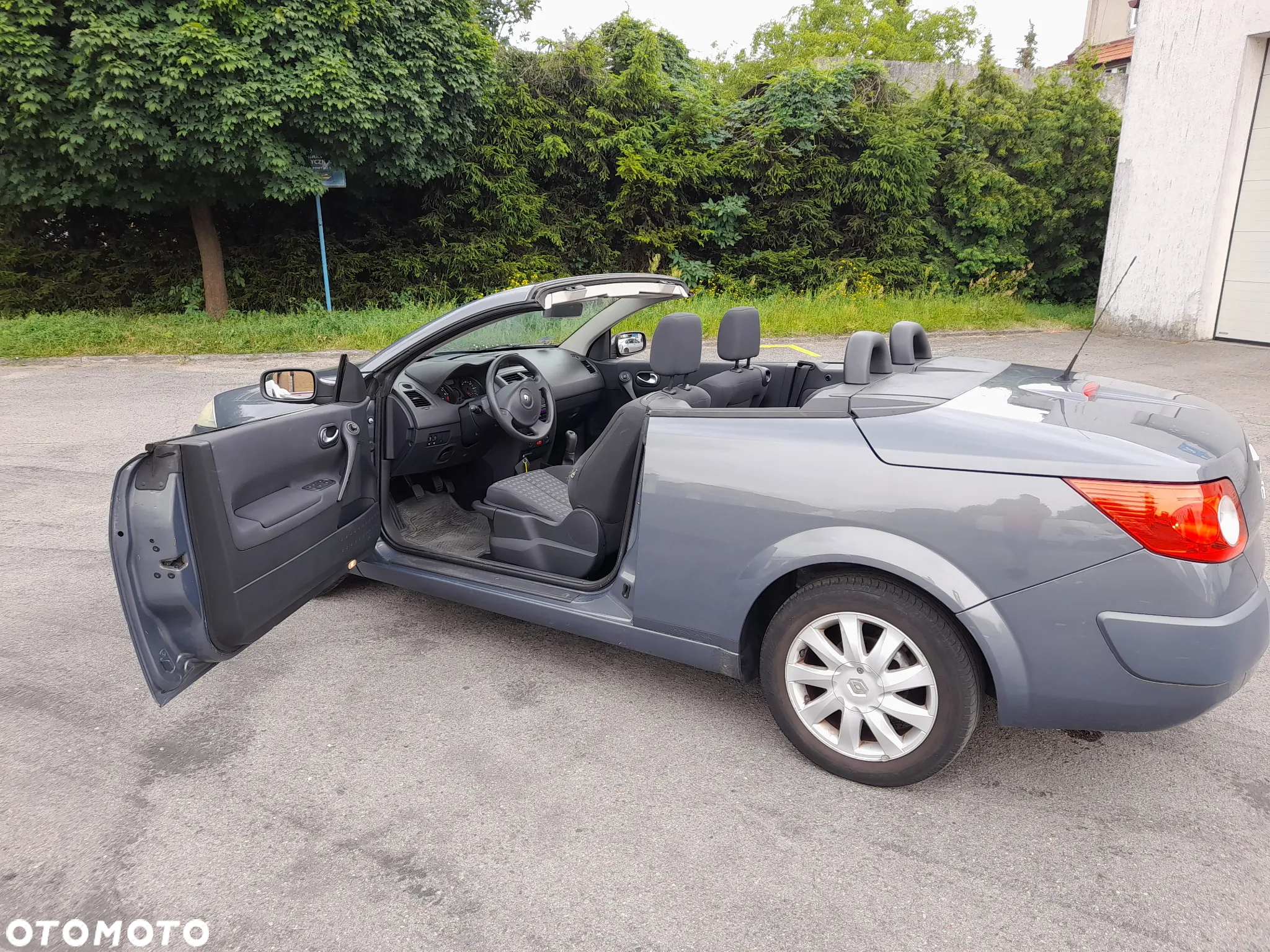 Renault Megane 1.6 16V 100 Authentique - 9