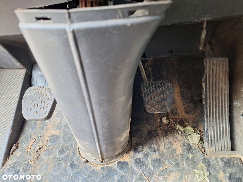 Versalift 1824 4X4 + Kropice + Sypač - 11