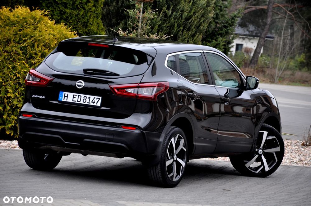 Nissan Qashqai 1.3 DIG-T SHIRO - 18