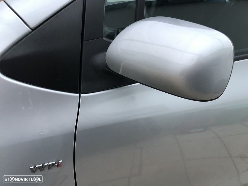 Toyota Yaris 1.0 VVT-i AC Manual - 9