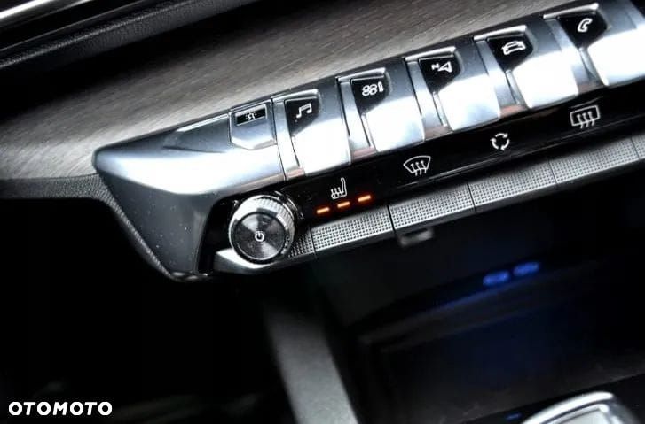 Peugeot 3008 2.0 BlueHDi GT S&S EAT8 - 10