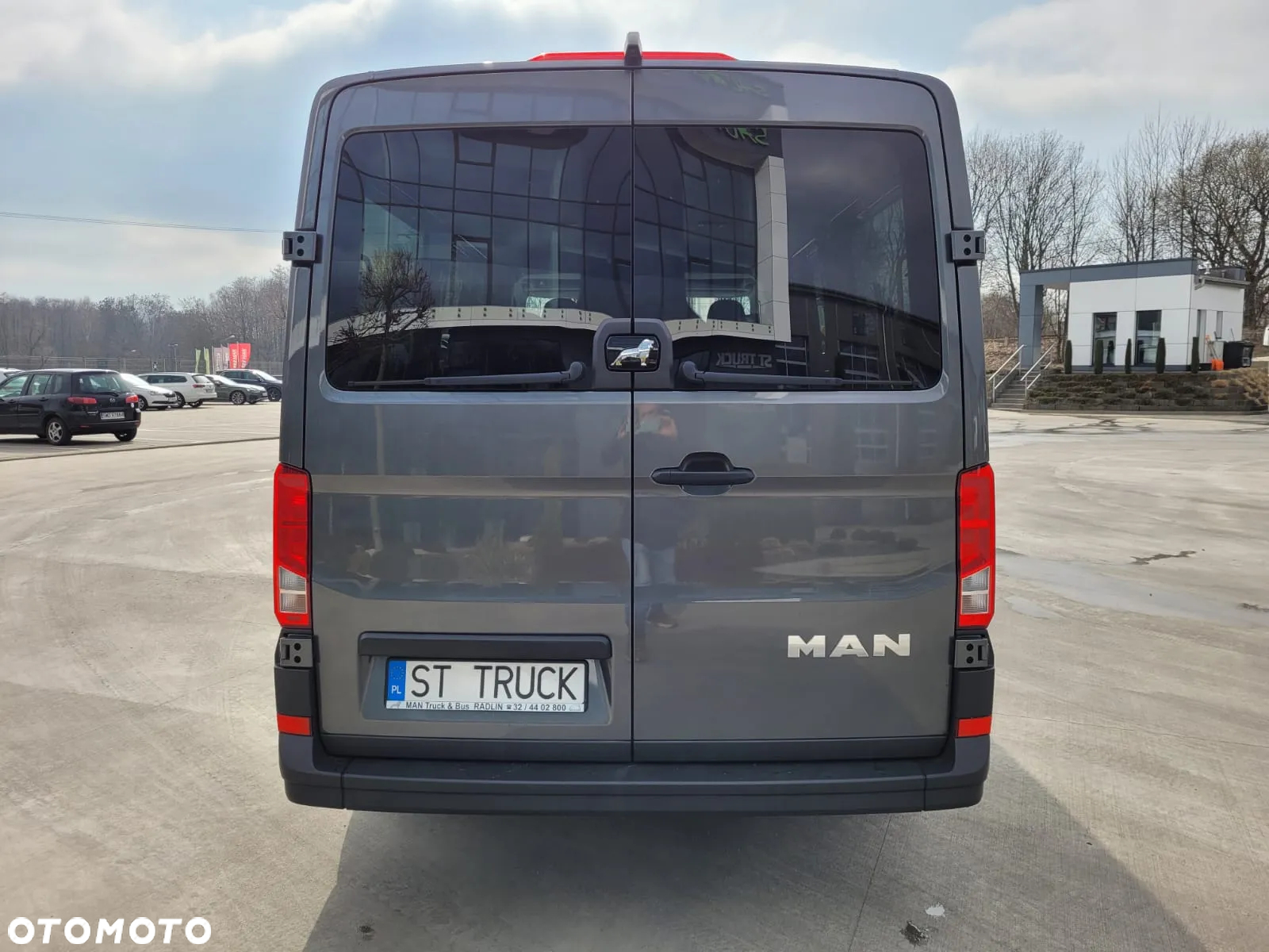 MAN TGE - 8