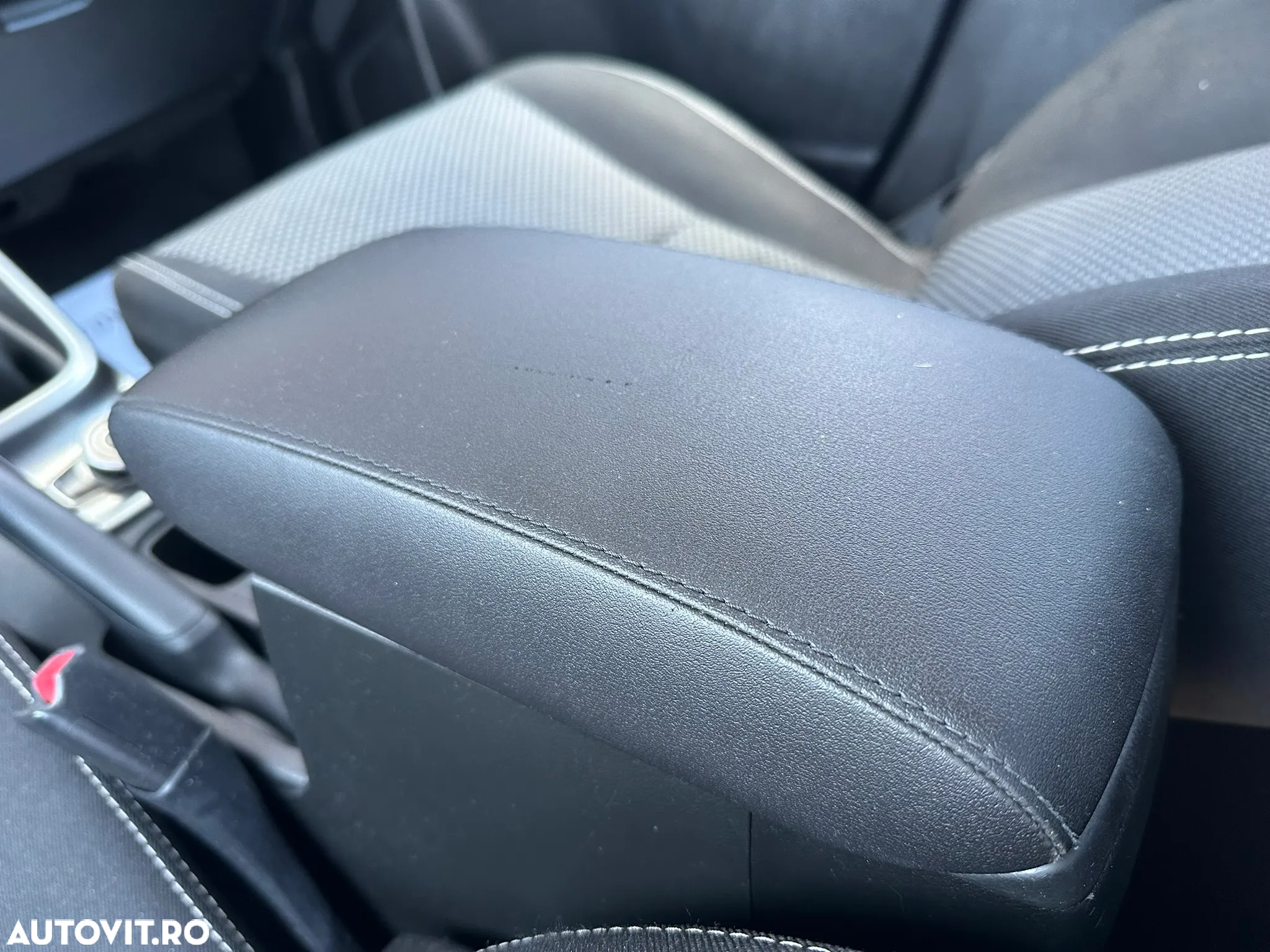 Suzuki Vitara 1.0 Boosterjet Allgrip Comfort - 25