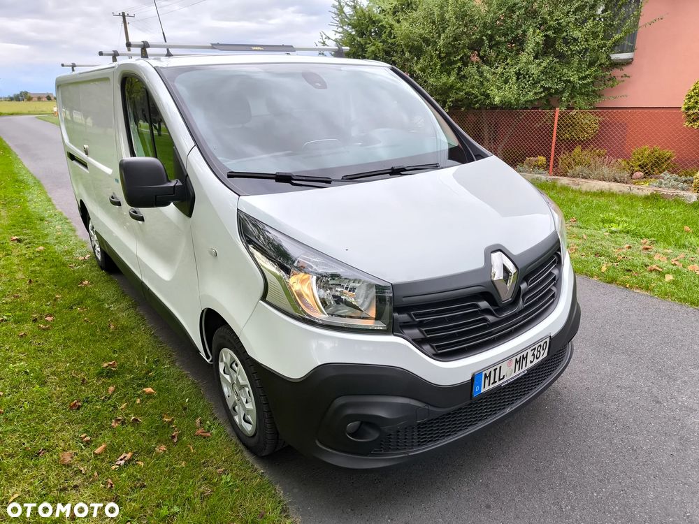 Renault Trafic LONG - 10