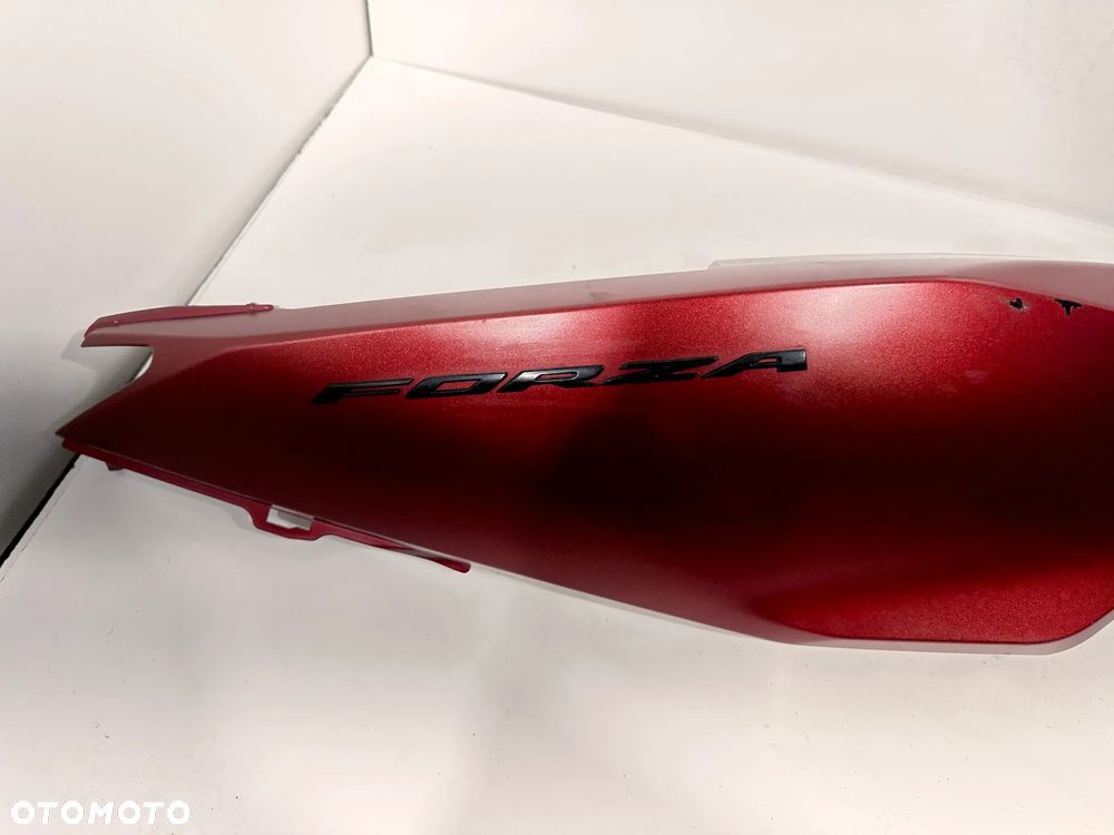 Boczek tył P  Honda Forza 125 NSS  18-20r - 2