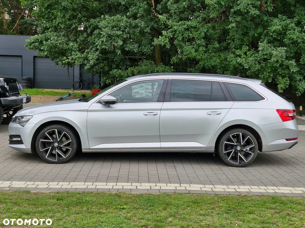 Skoda Superb 2.0 TDI SCR Active DSG - 2