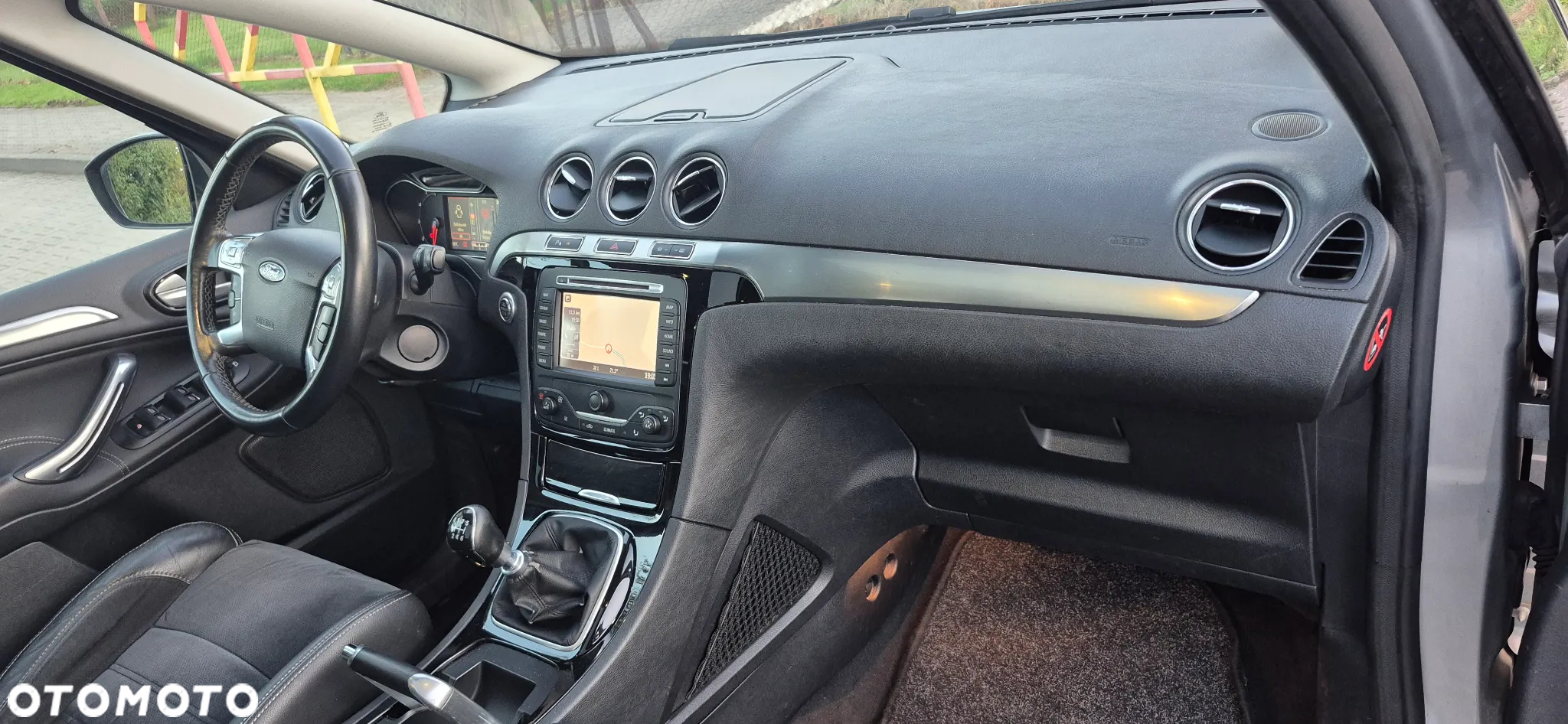 Ford S-Max 2.0 TDCi DPF Titanium - 20