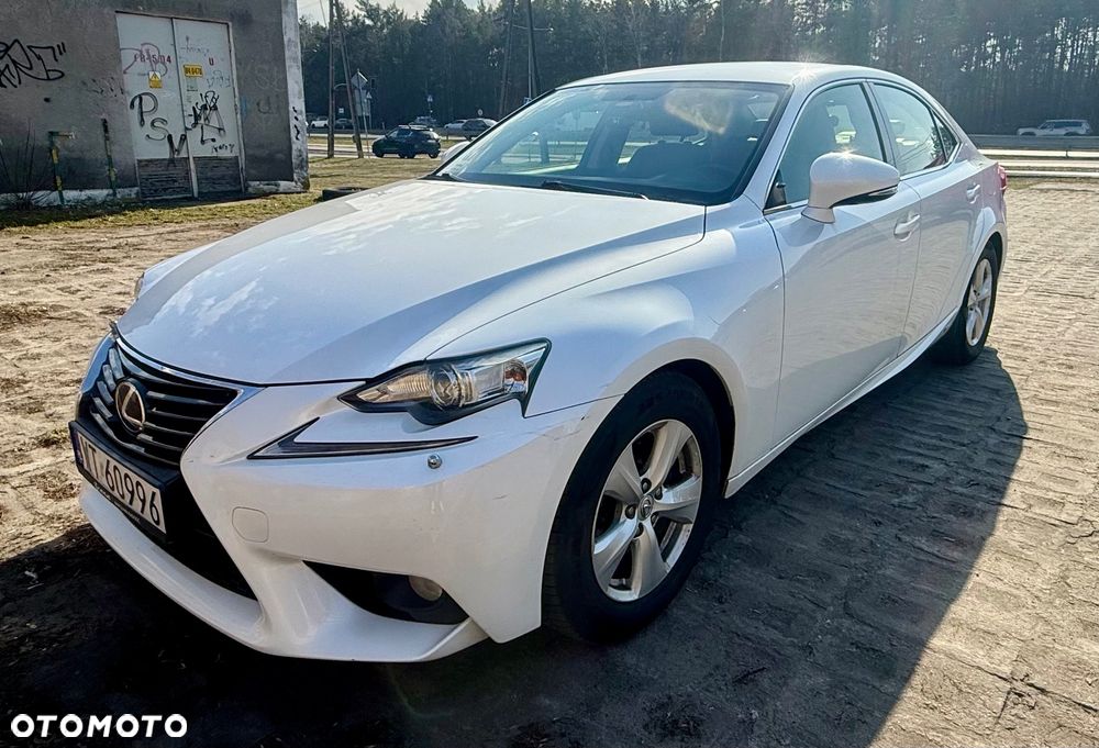 Lexus IS - 1