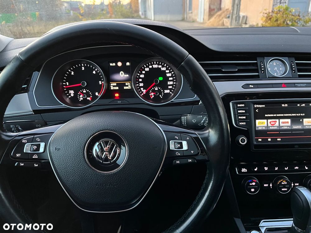 Volkswagen Passat 2.0 TDI BMT Highline DSG - 5