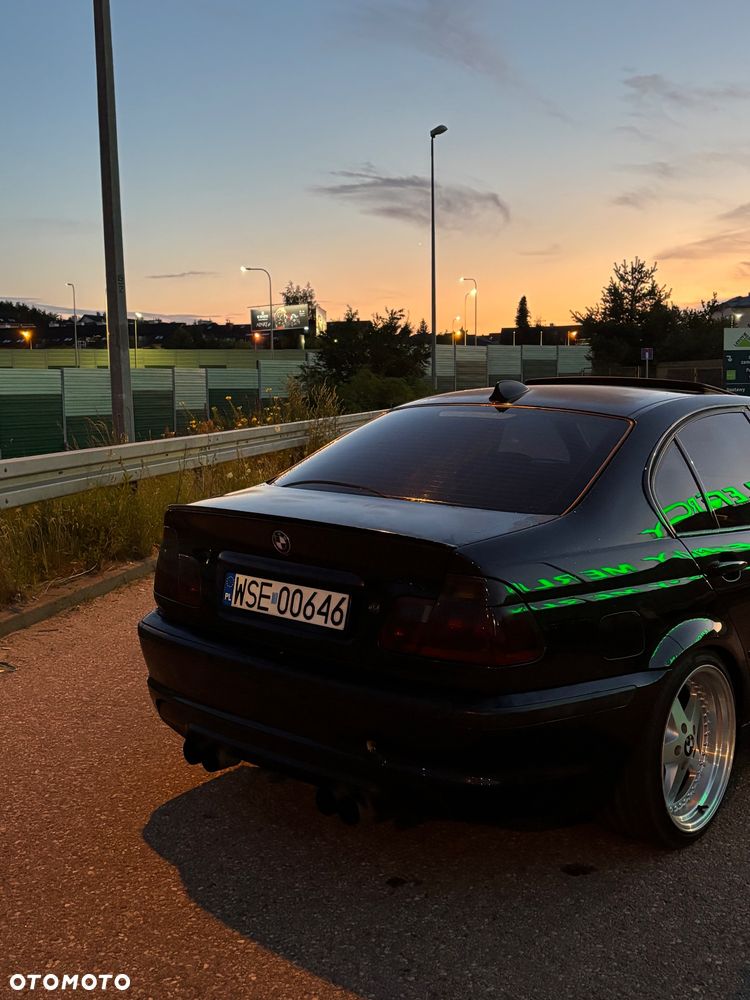 BMW Seria 3 ver-330d - 8