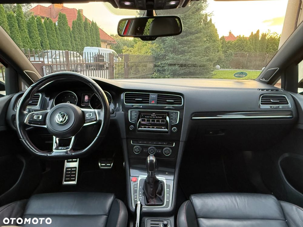Volkswagen Golf VI 2.0 TSI GTI DSG - 16