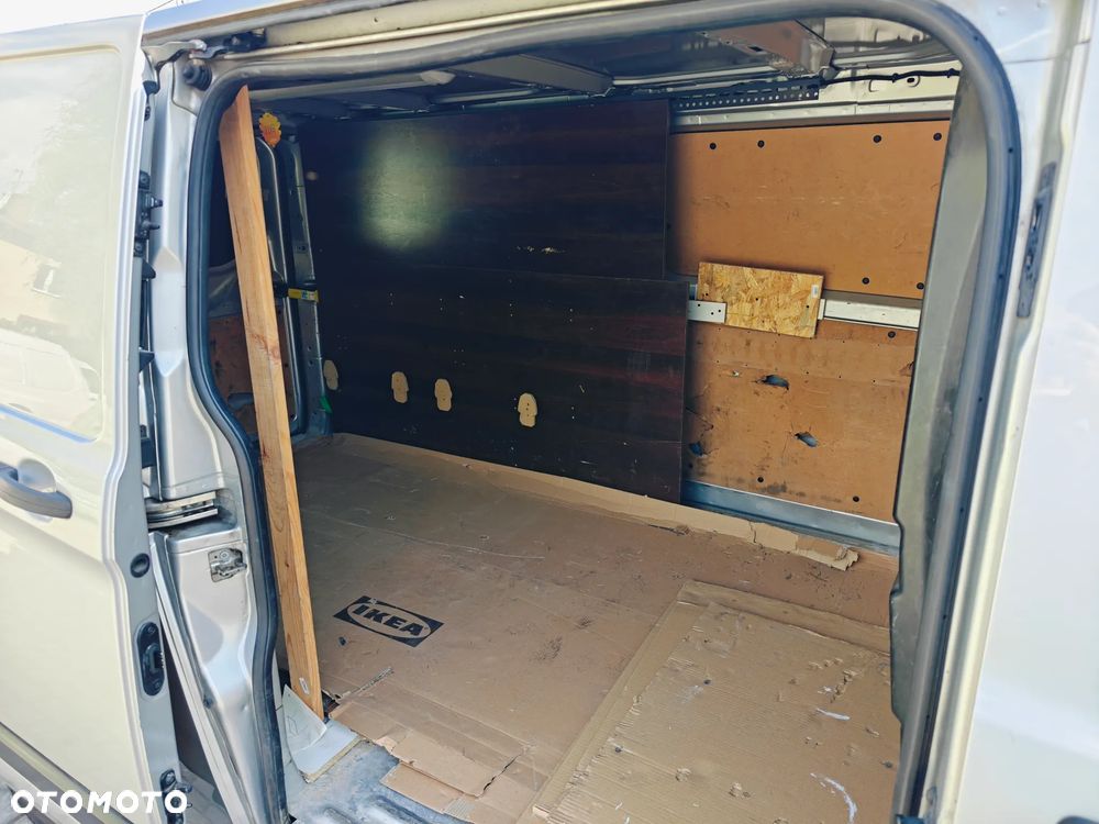 Ford Transit Custom - 19