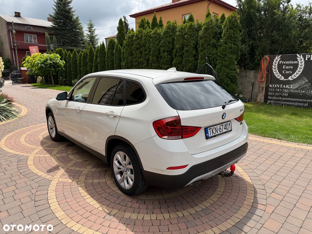 BMW X1 sDrive18d xLine - 9