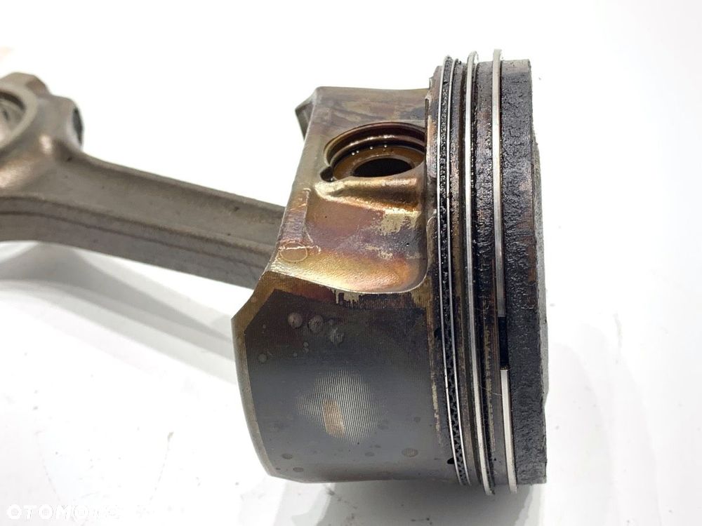 TŁOK Z KORBOWODEM  CHEVROLET CRUZE liftback (J305) 2010 - 2022 1.6 91 kW [124 KM] benzyna 2011 - - 2