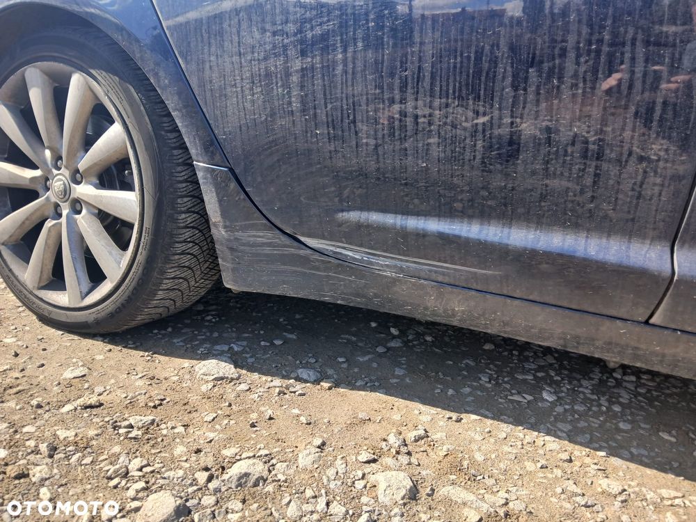 Jaguar XF 3.0 V6 D - 15