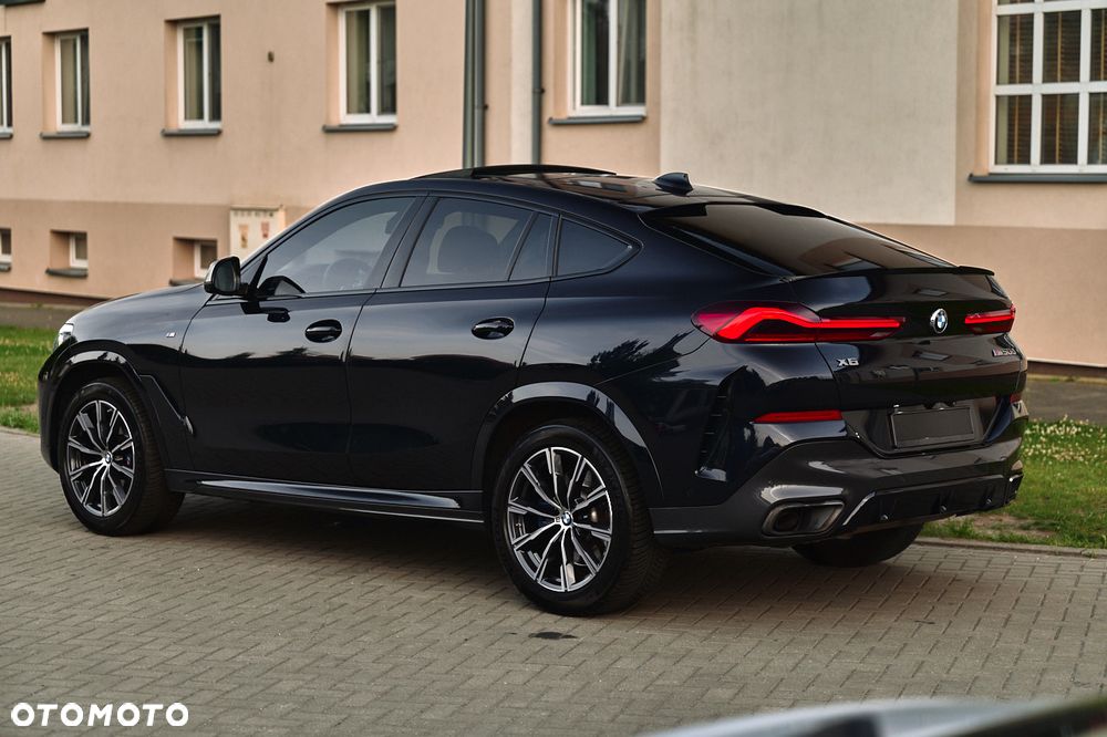 BMW X6M M50d - 9