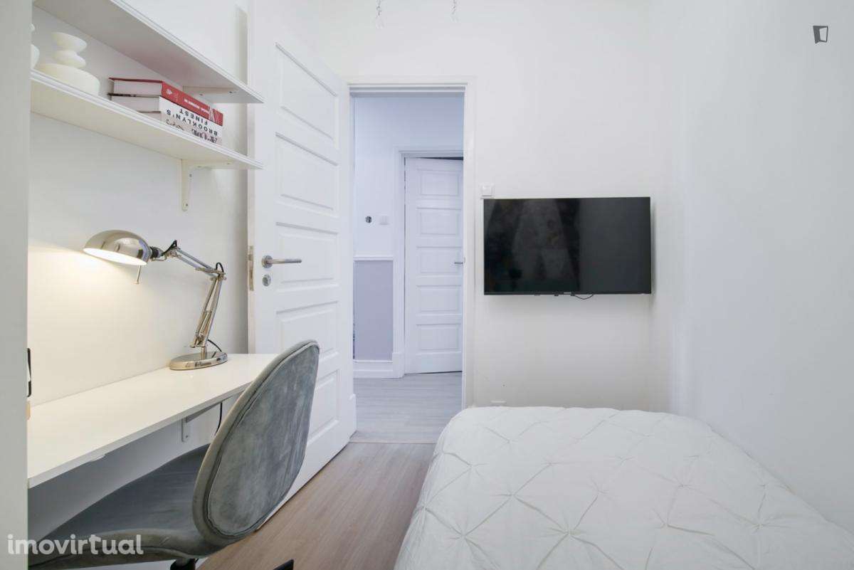 Quarto - localizado em Bairro Alto Lisbon - Grande imagem: 4/12