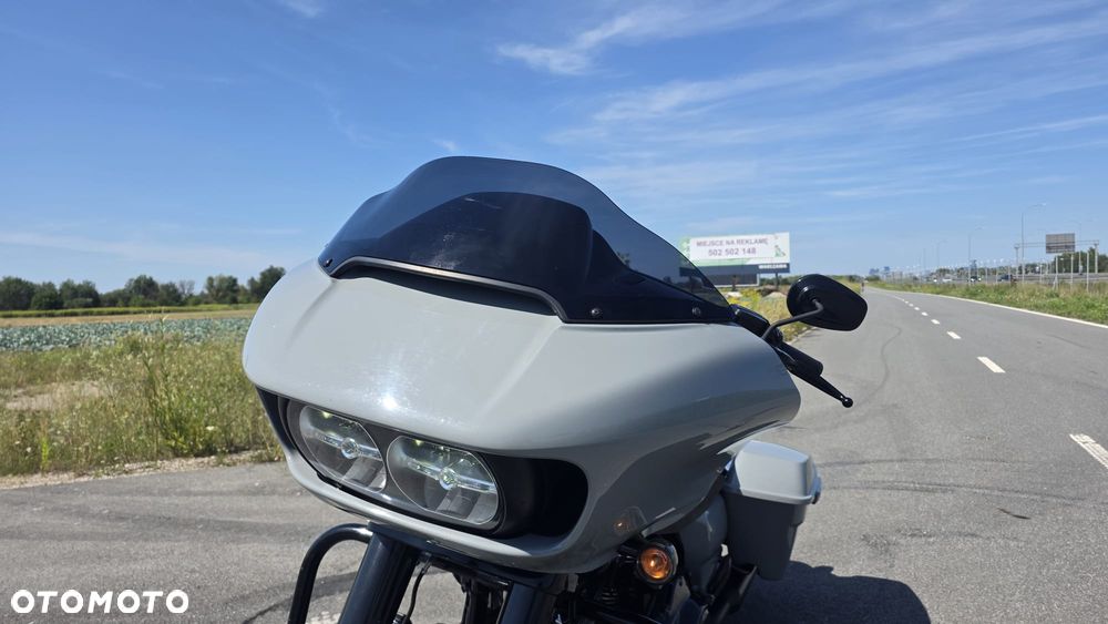 Harley-Davidson Touring Road Glide - 15