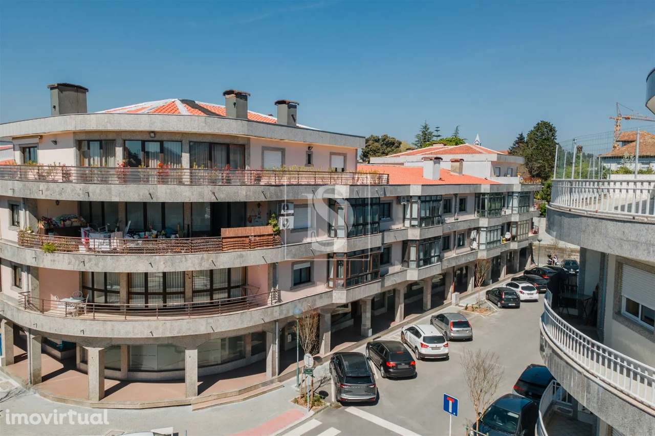 T2 Renovado com Garagem em Urgezes – Junto ao Centro de Guimarães! - Grande imagem: 3/23