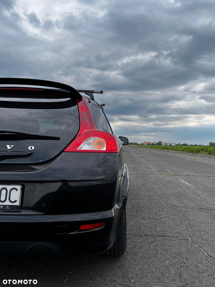 Volvo C30 2.0D R-Design - 6