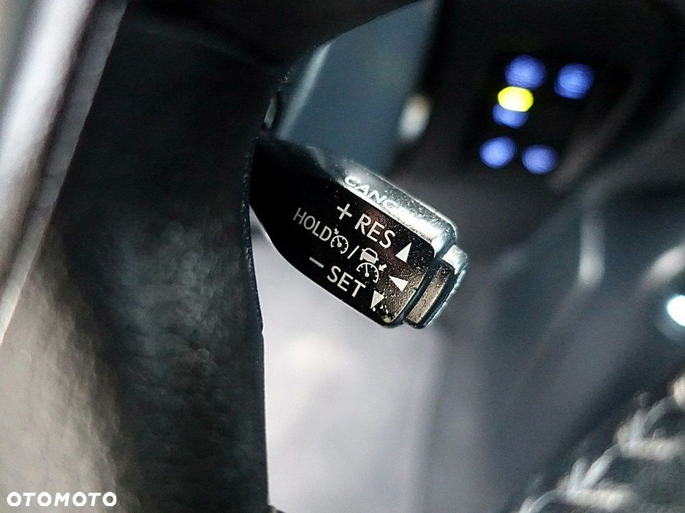 Toyota Land Cruiser LC 2.8 D-4D Invincible - 23