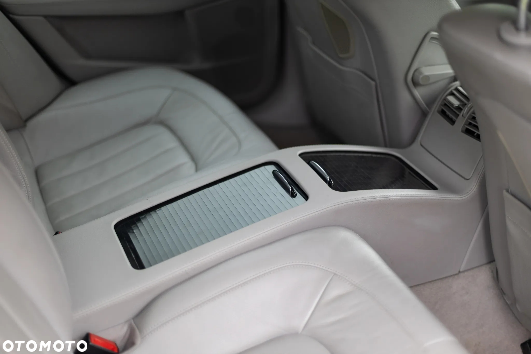 Mercedes-Benz CLS 350 CDI BlueEff - 22