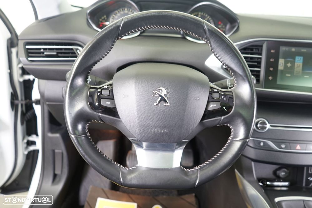 Peugeot 308 SW 1.6 e-HDi Allure - 18