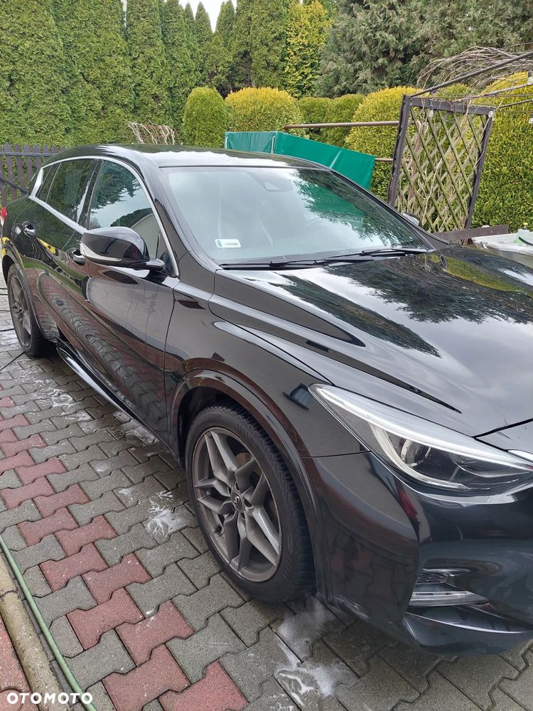 Infiniti Q30 1.5d Sport - 4
