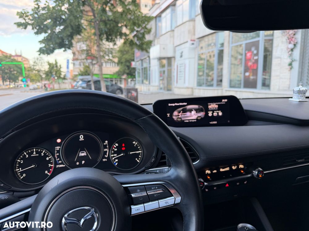 Mazda 3 G150 AT MHEV Plus - 10