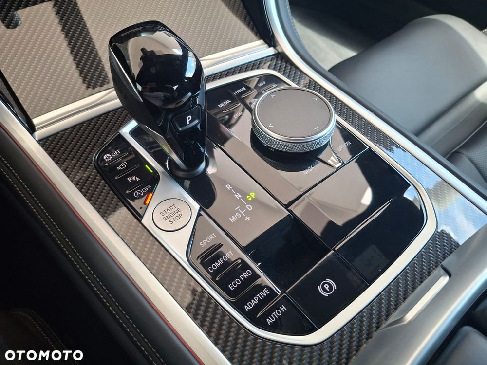 BMW Seria 8 840i xDrive - 12