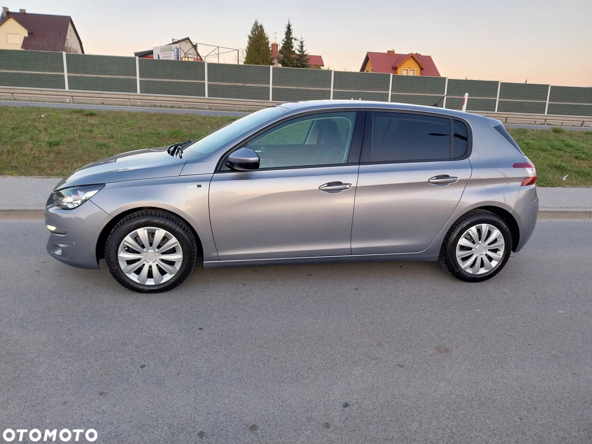 Peugeot 308 1.2 PureTech Style S&S - 5