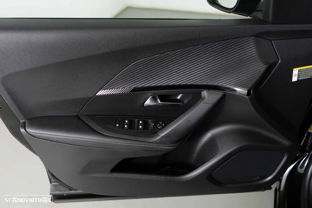 Peugeot 2008 1.2 Hybrid Allure e-DCS6 - 21