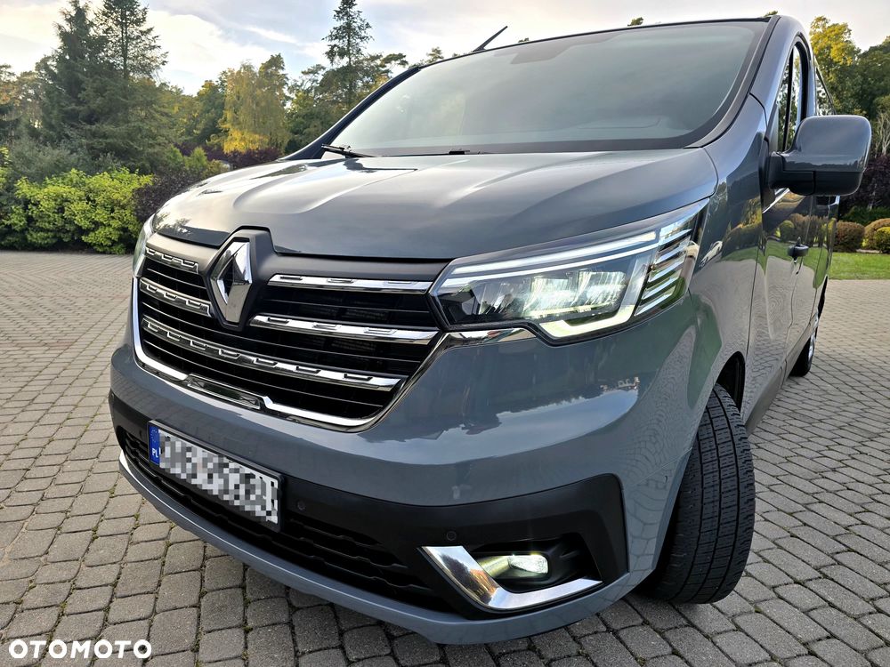 Renault Trafic - 25